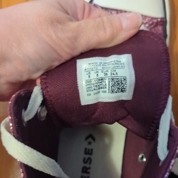 Converse Burgundy Sneakers with White Accents - Picture 7 of 7